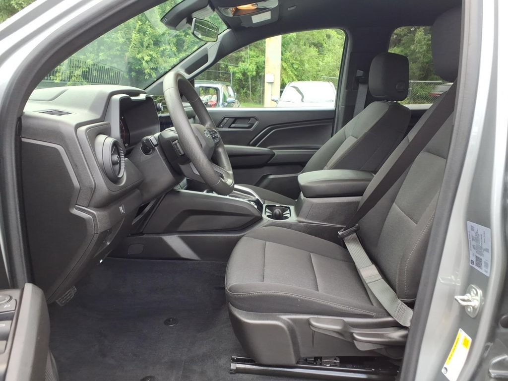 Certified 2025 Chevrolet Colorado Trail Boss AWD/4WD image 12