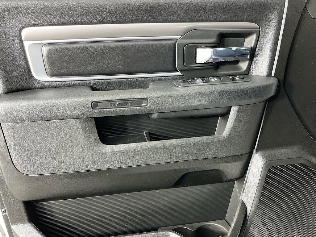 Used 2022 RAM 1500 Classic Warlock AWD/4WD image 26