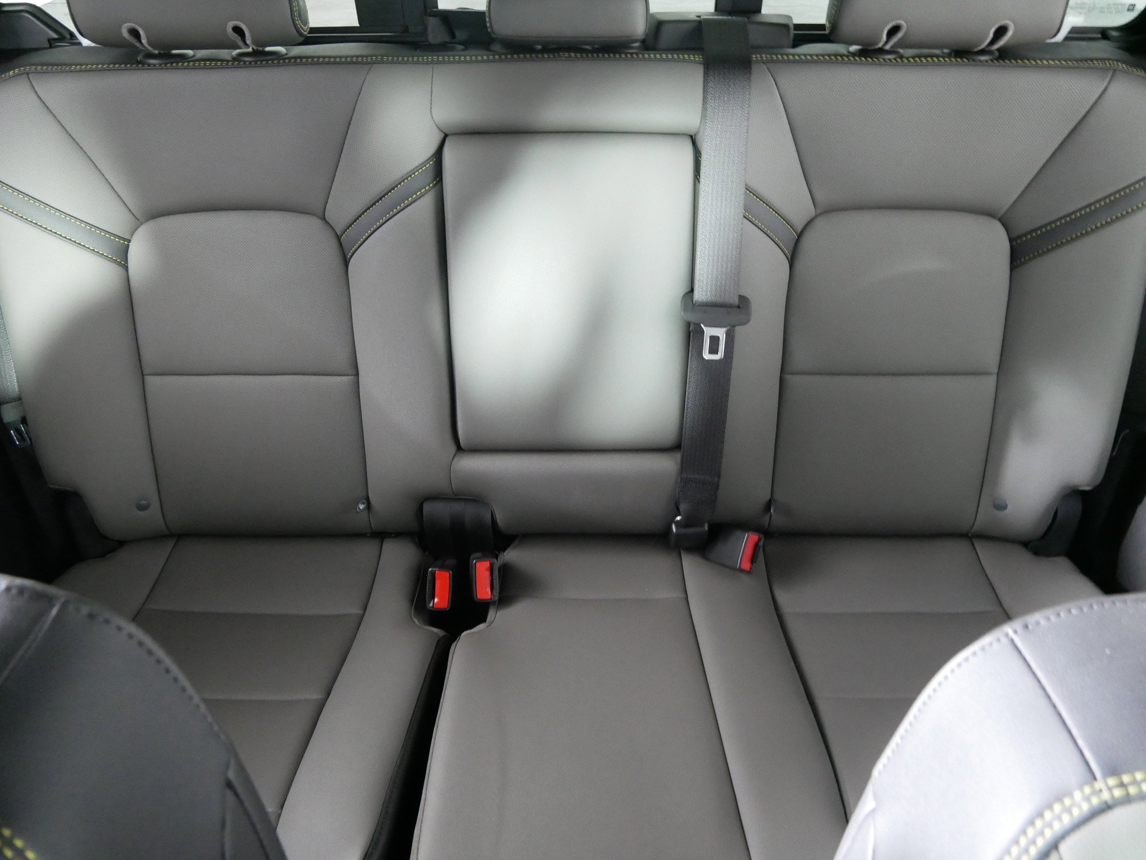 Used 2025 Chevrolet Colorado ZR2 w/ Technology Package image 13