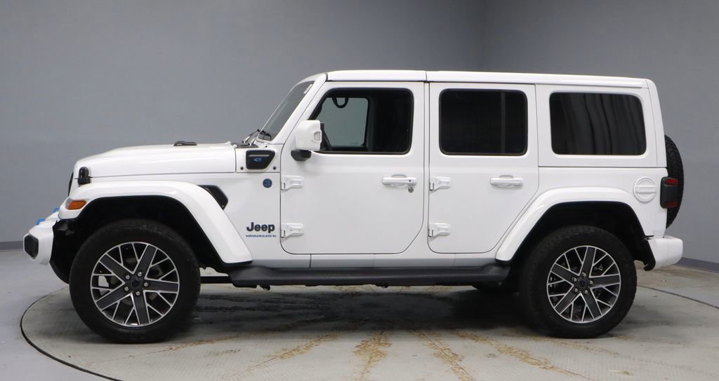 Used 2024 Jeep Wrangler High Altitude AWD/4WD image 8