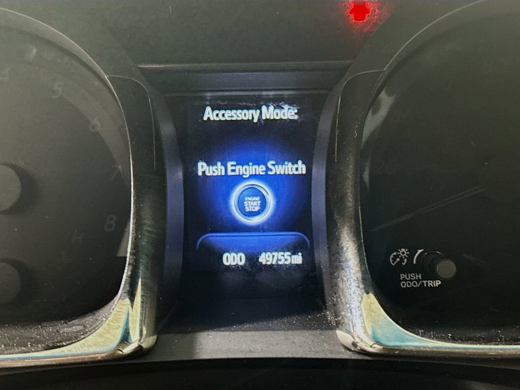 Used 2014 Toyota Avalon XLE image 12