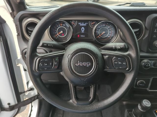Used 2021 Jeep Gladiator Sport AWD/4WD image 11