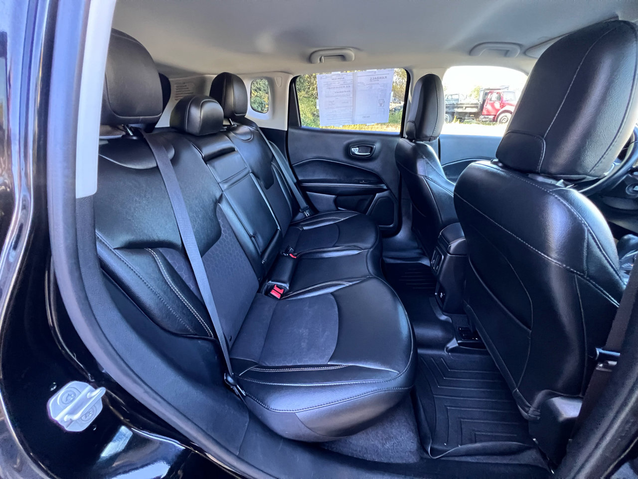 Used 2020 Jeep Compass Latitude w/ Cold Weather Group image 26