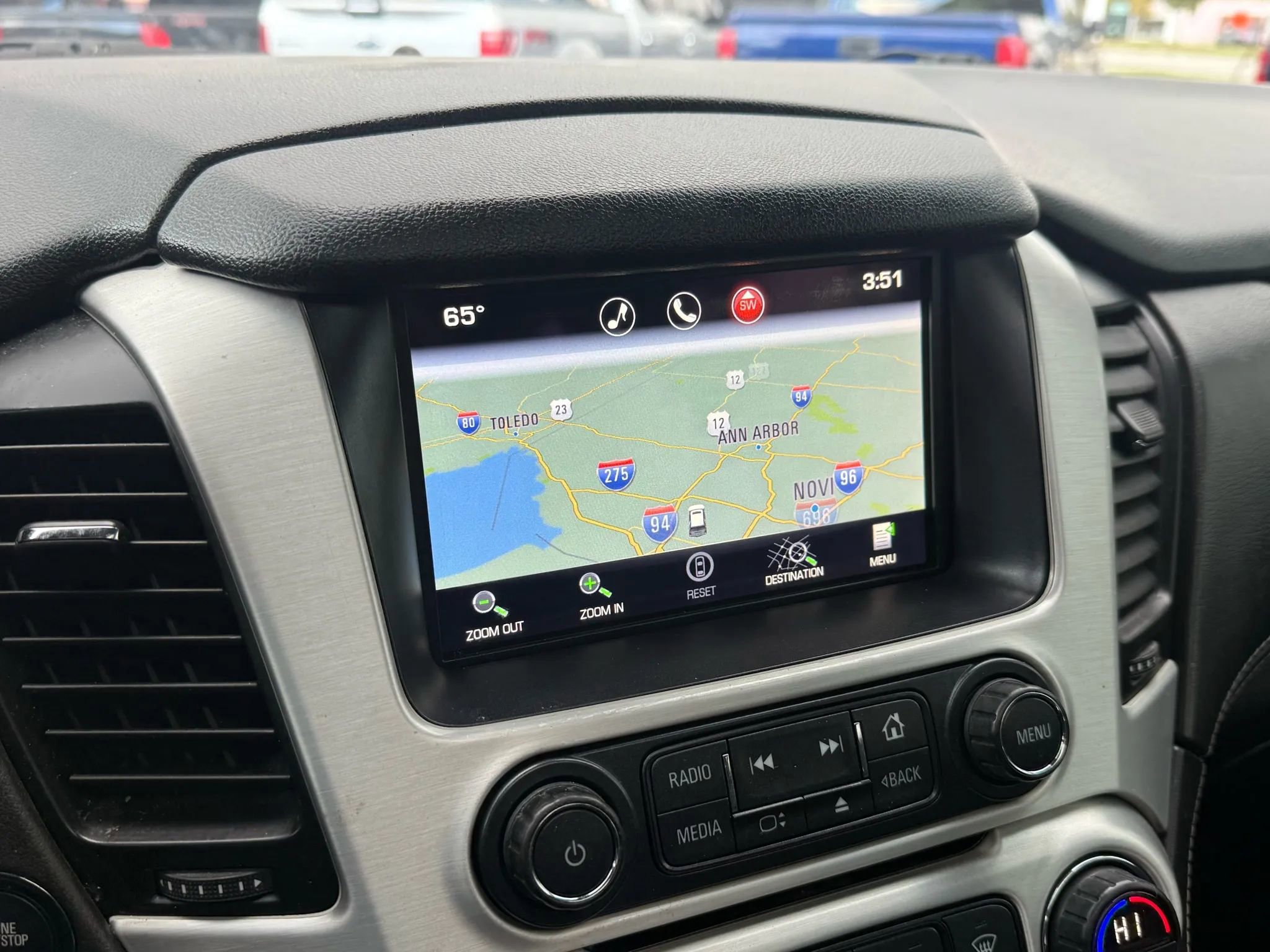 Used 2015 GMC Yukon SLT w/ Open Road Package image 29