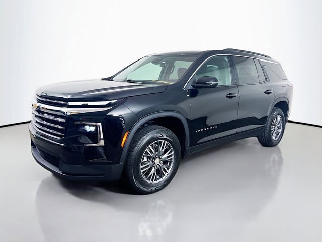 Used 2025 Chevrolet Traverse LT FWD image 5