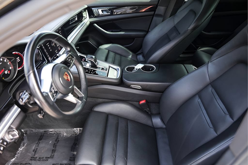 Used 2017 Porsche Panamera 4 AWD/4WD image 12
