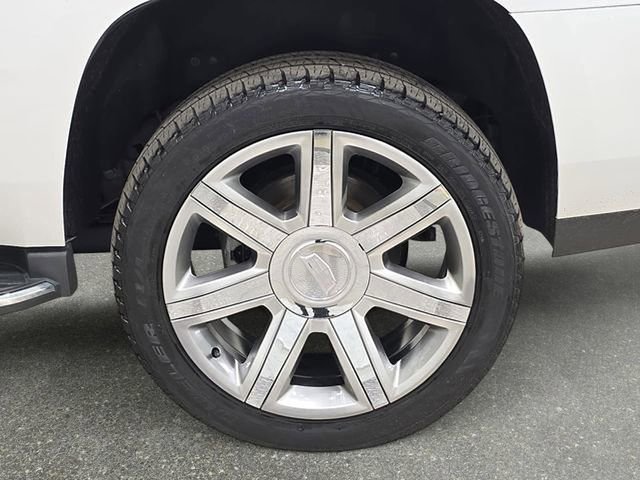 Used 2018 Cadillac Escalade Luxury AWD/4WD image 33