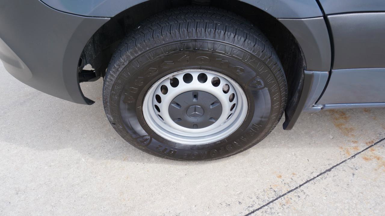 Used 2019 Mercedes-Benz Sprinter 170 image 9