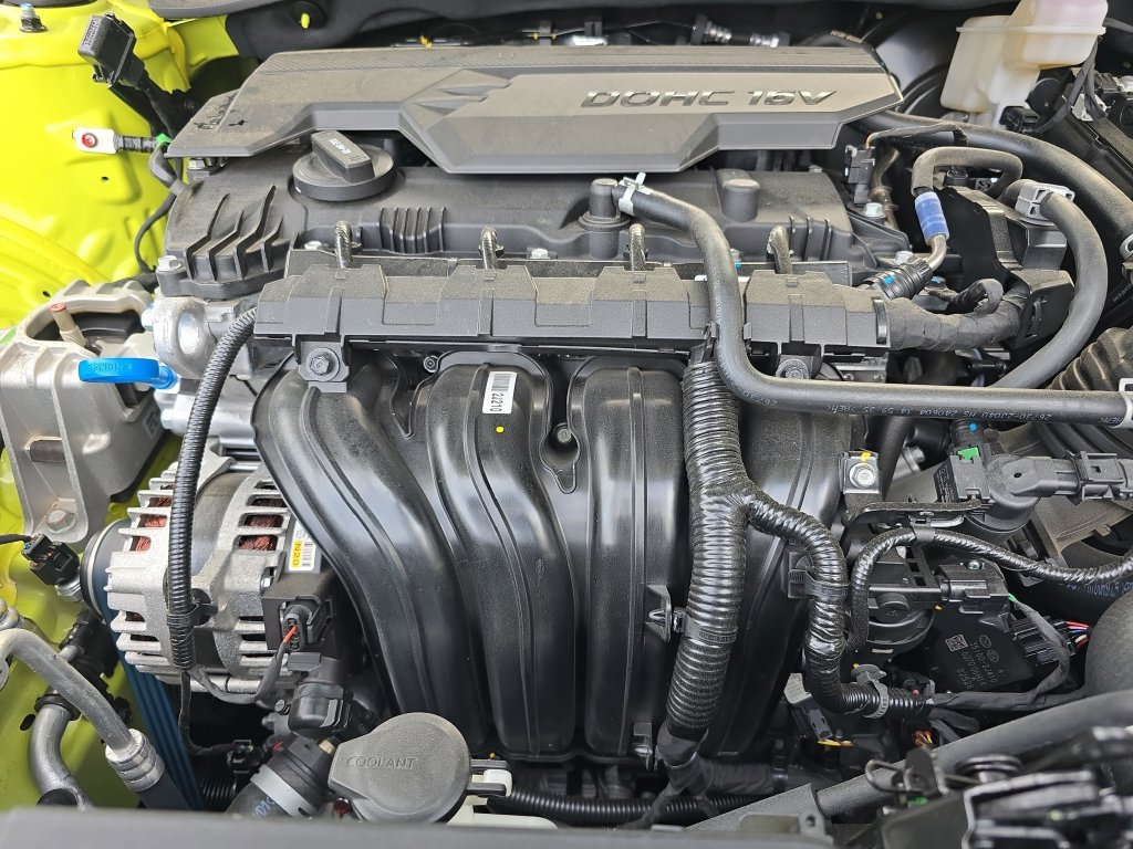 Used 2025 Hyundai Kona SEL AWD/4WD image 28