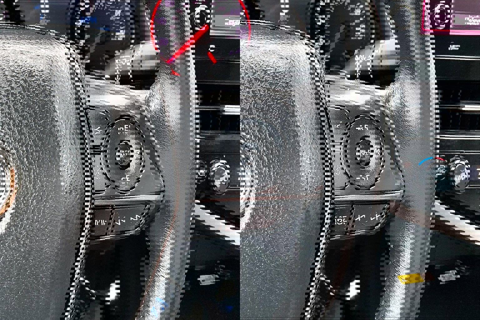 Used 2024 Toyota Camry XSE image 18