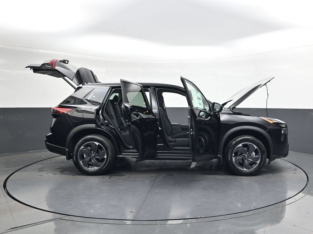 Certified 2026 Nissan Rogue SV FWD image 46
