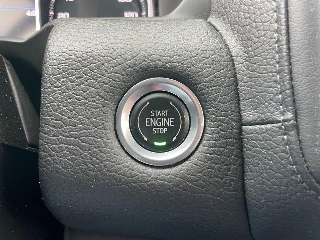 Used 2021 GMC Yukon XL Denali AWD/4WD image 52
