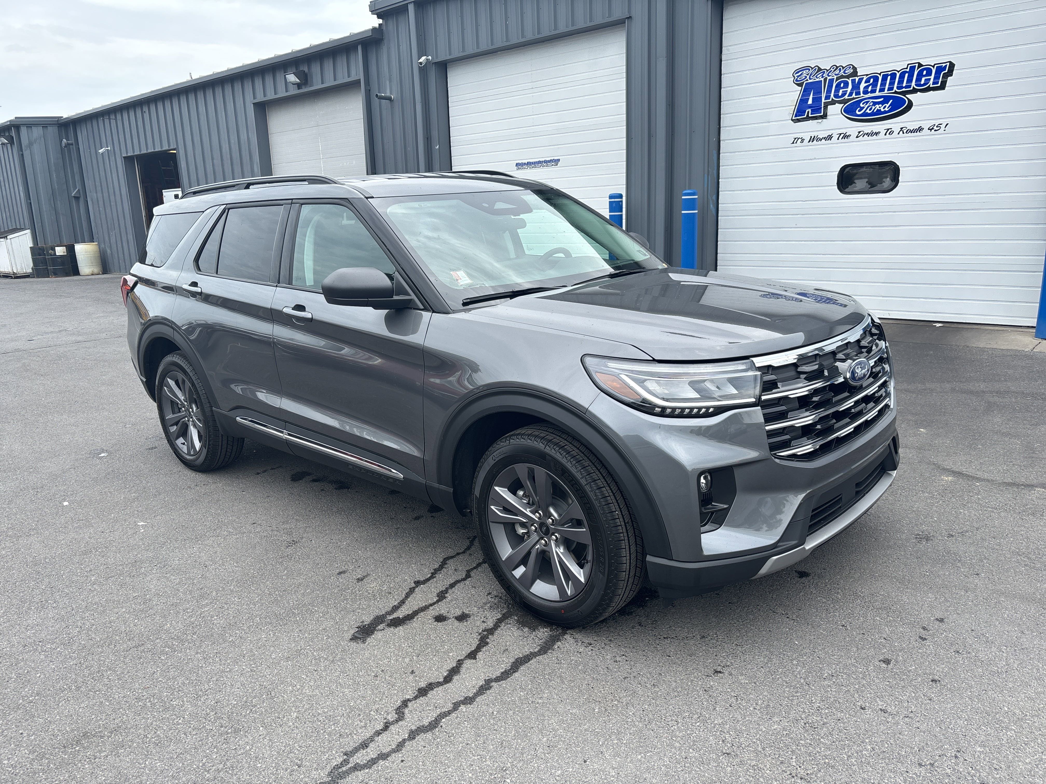 New 2025 Ford Explorer Active w/ Active Comfort Package