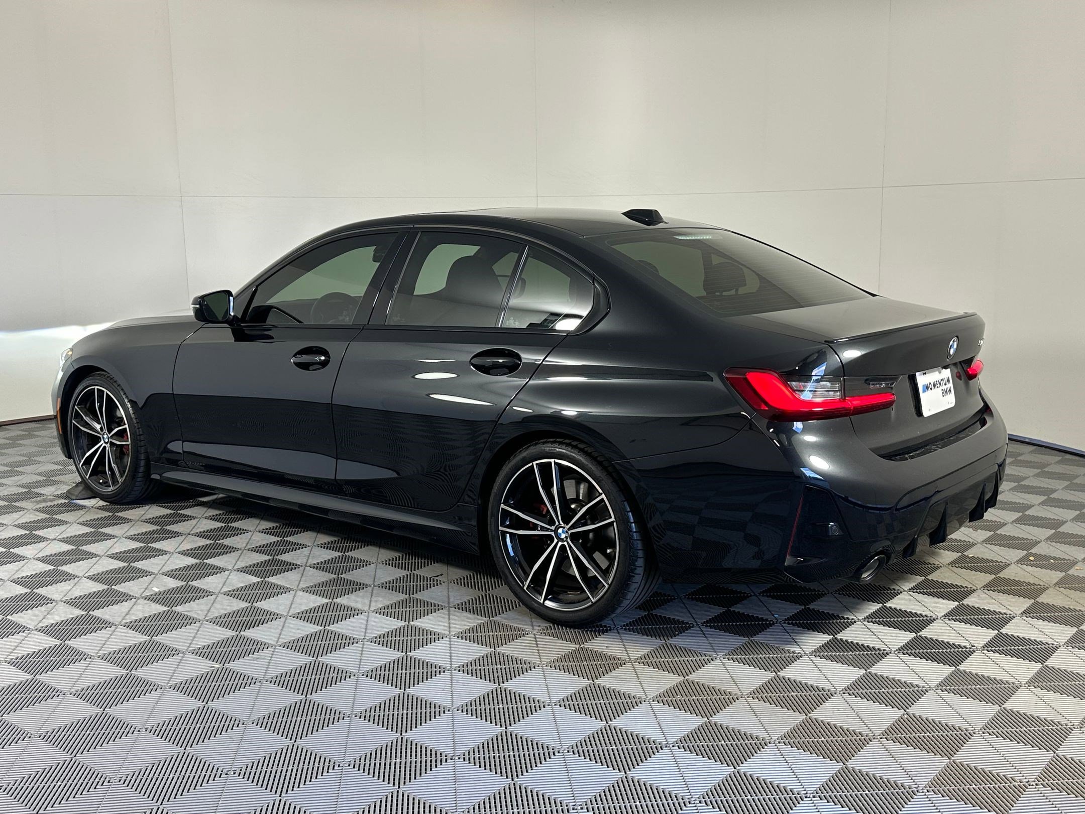 Certified 2023 BMW 330i Sedan w/ M Sport Package image 3