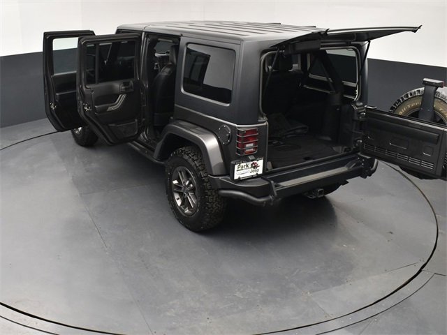 Used 2018 Jeep Wrangler Unlimited Sport image 19