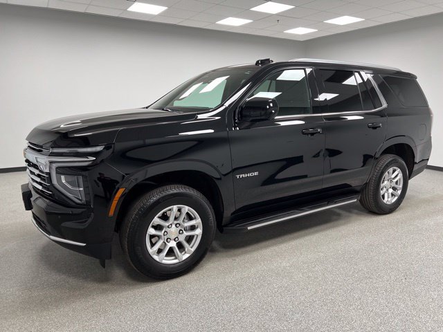 Used 2025 Chevrolet Tahoe LT AWD/4WD image 5