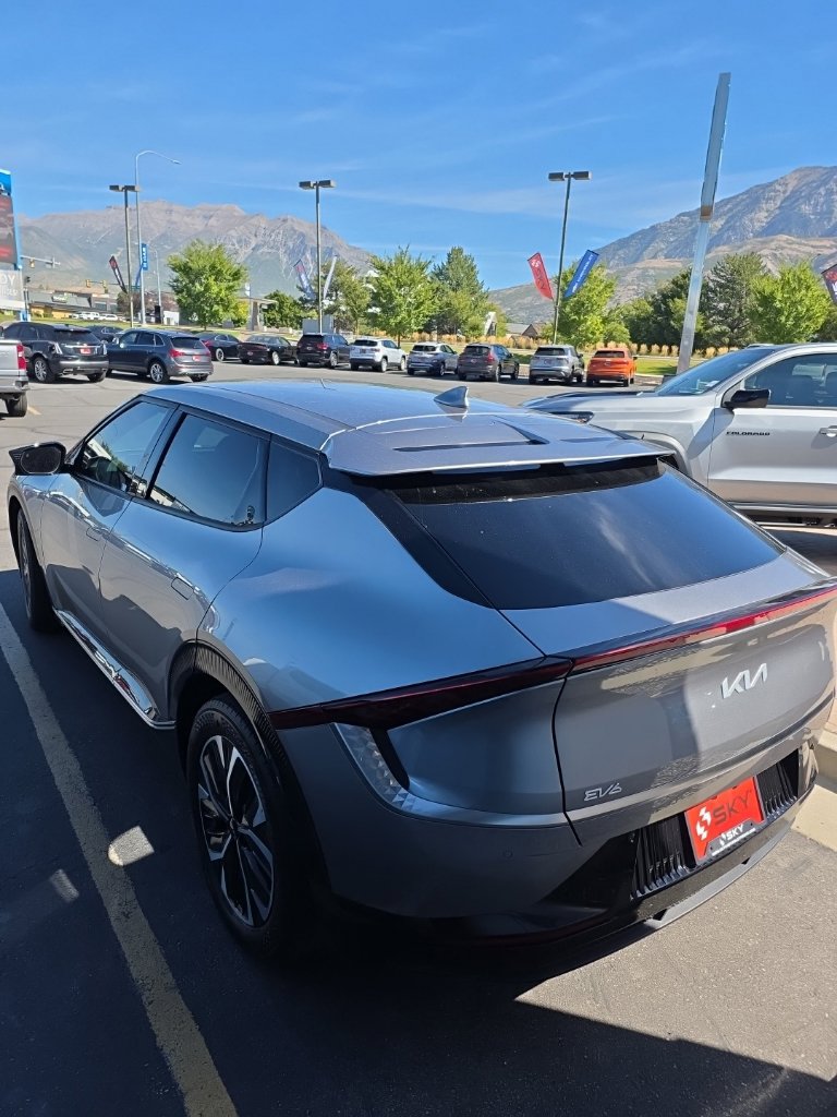 Used 2023 Kia EV6 Wind AWD/4WD image 7