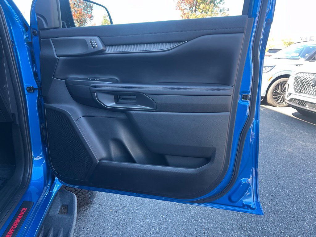 Certified 2025 Ford Ranger Raptor AWD/4WD image 21