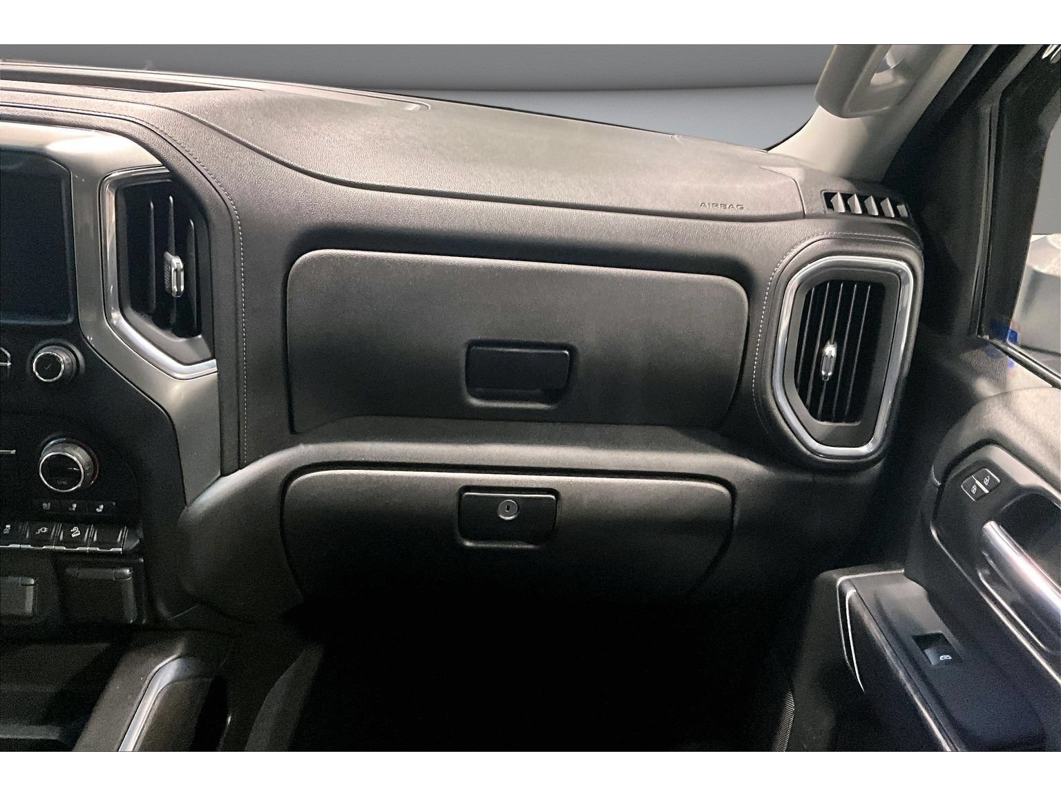 Used 2021 Chevrolet Silverado 2500 LTZ w/ LTZ Plus Package AWD/4WD image 45