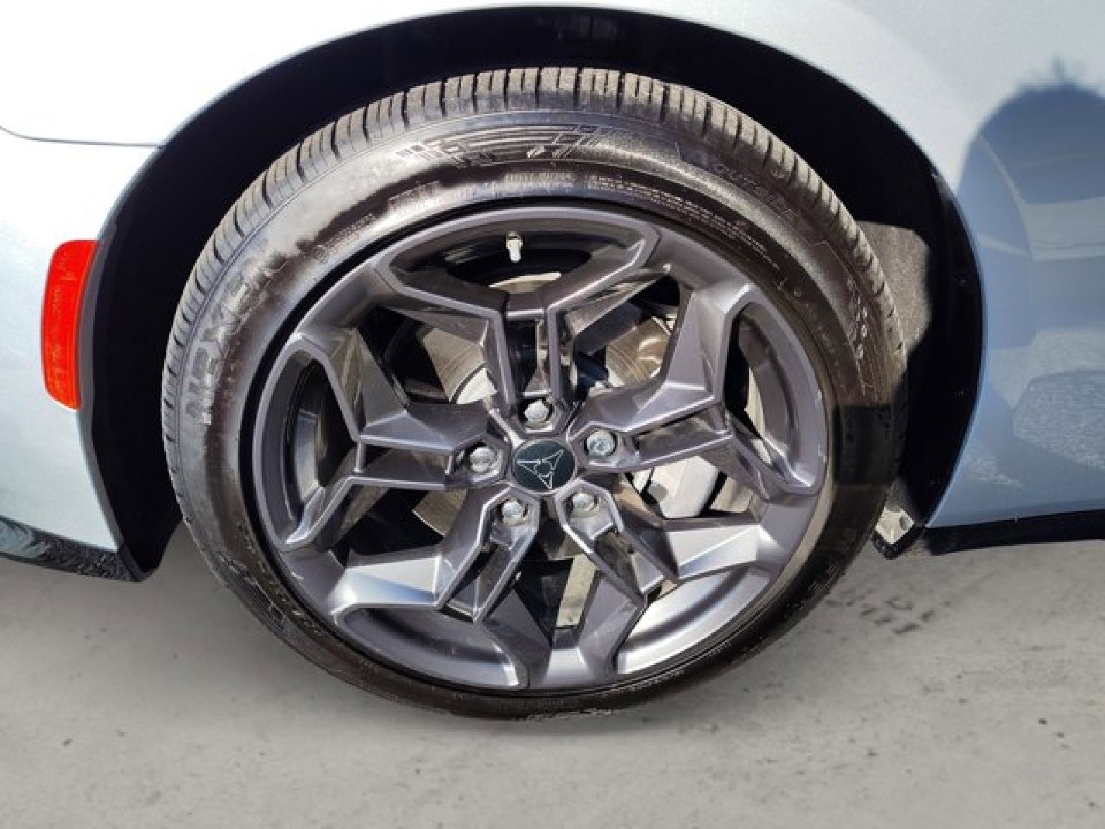 Used 2025 Dodge Charger Daytona R/T w/ Sun & Sound Package image 9