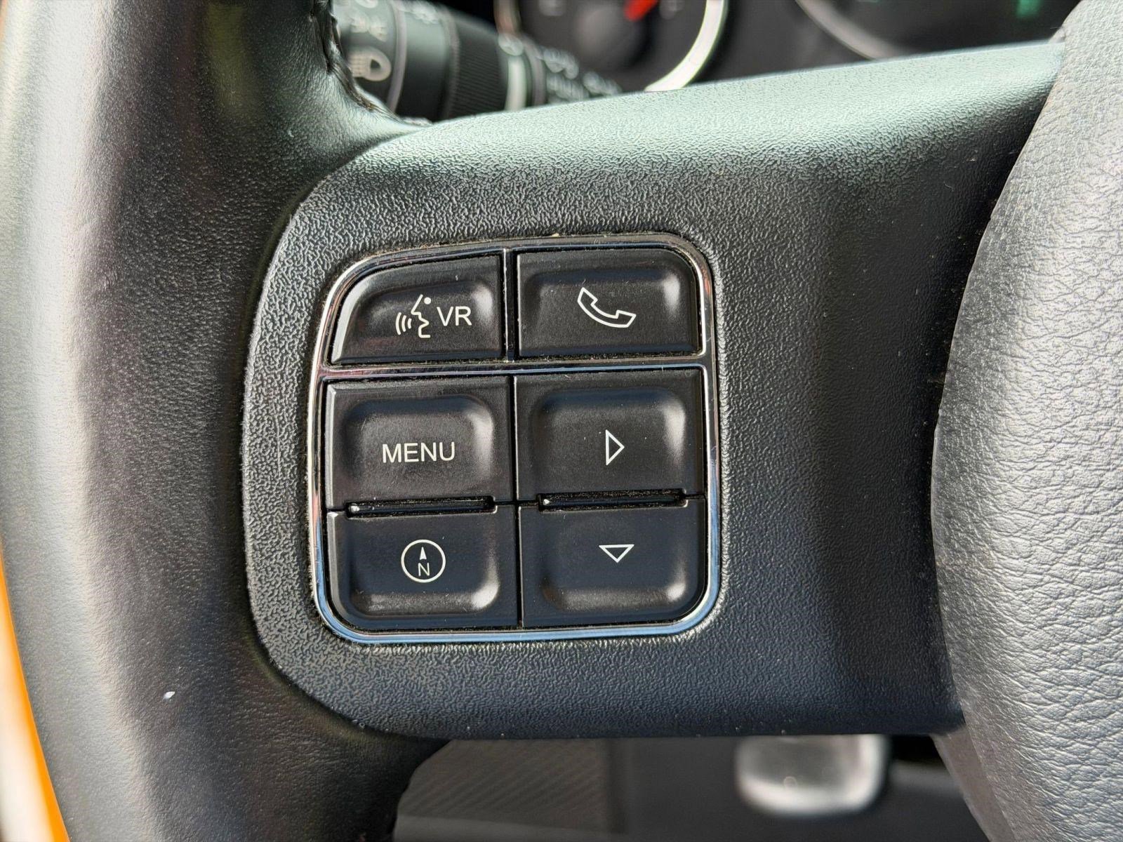 Used 2014 Jeep Wrangler Unlimited Sahara w/ Dual Top Group AWD/4WD image 23