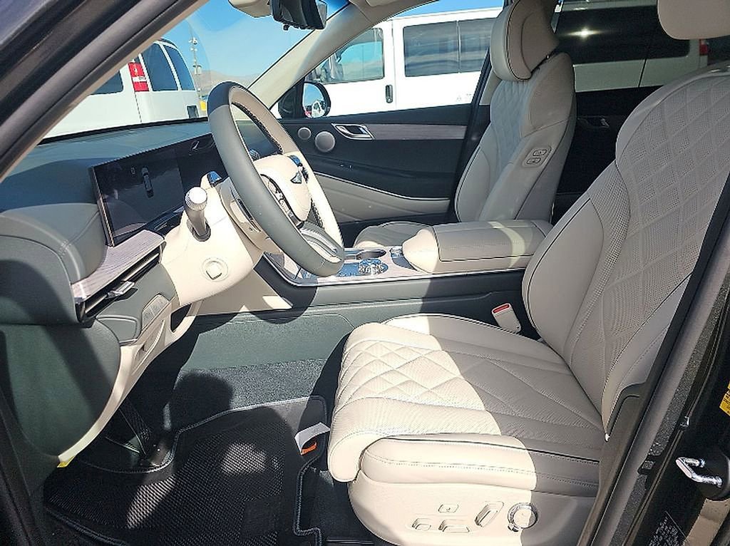 Used 2026 Genesis GV80 3.5T Prestige image 5