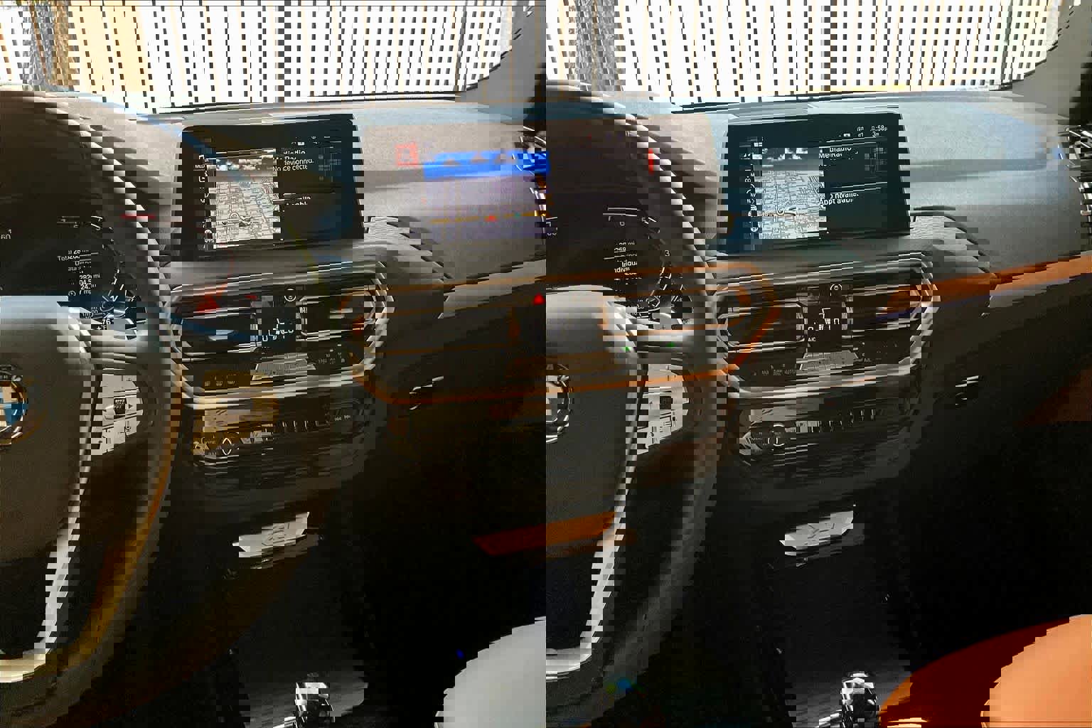 Used 2024 BMW X3 sDrive30i w/ Convenience Package w/ZPA image 6