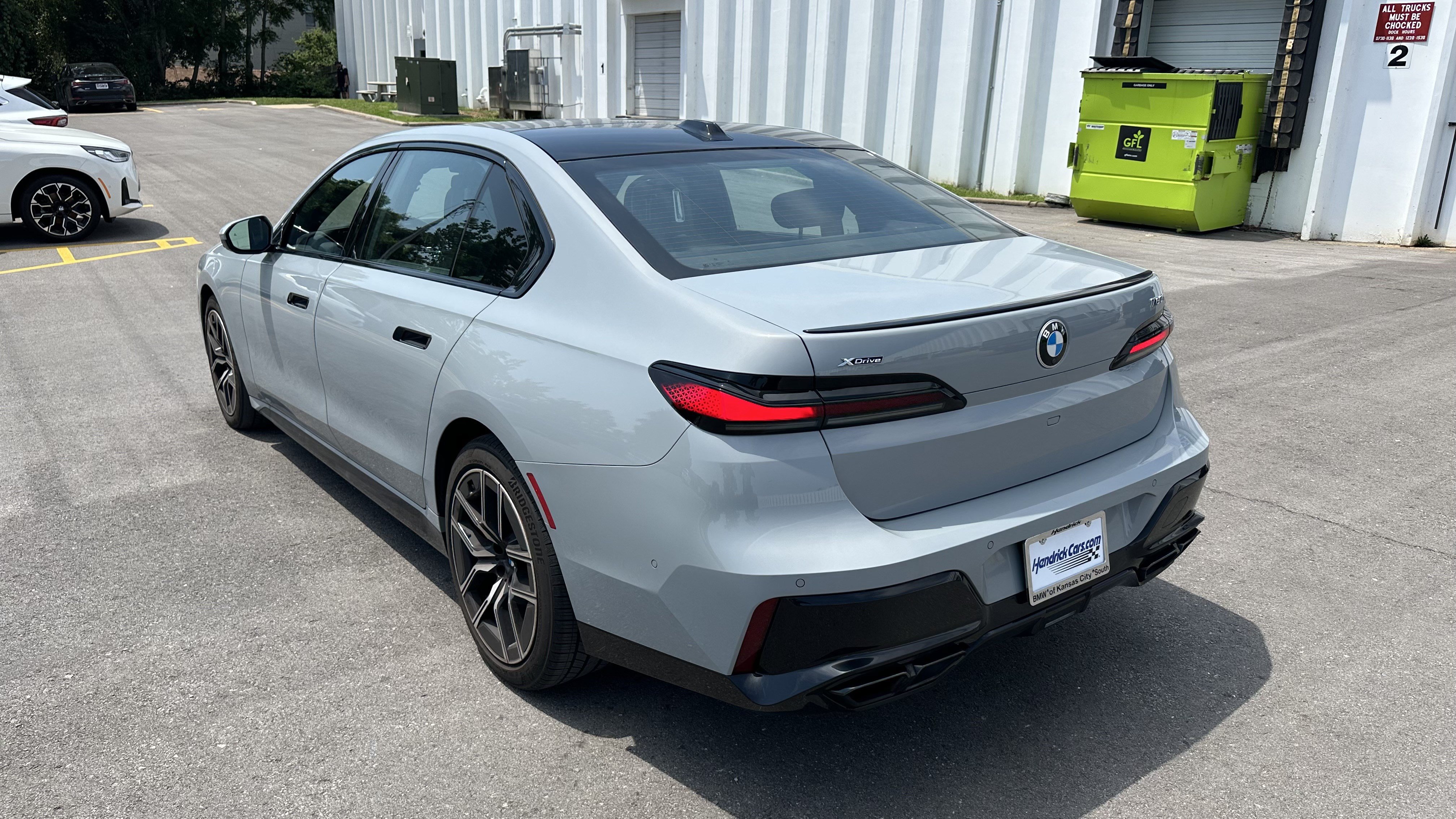 Certified 2024 BMW 760i xDrive AWD/4WD image 8