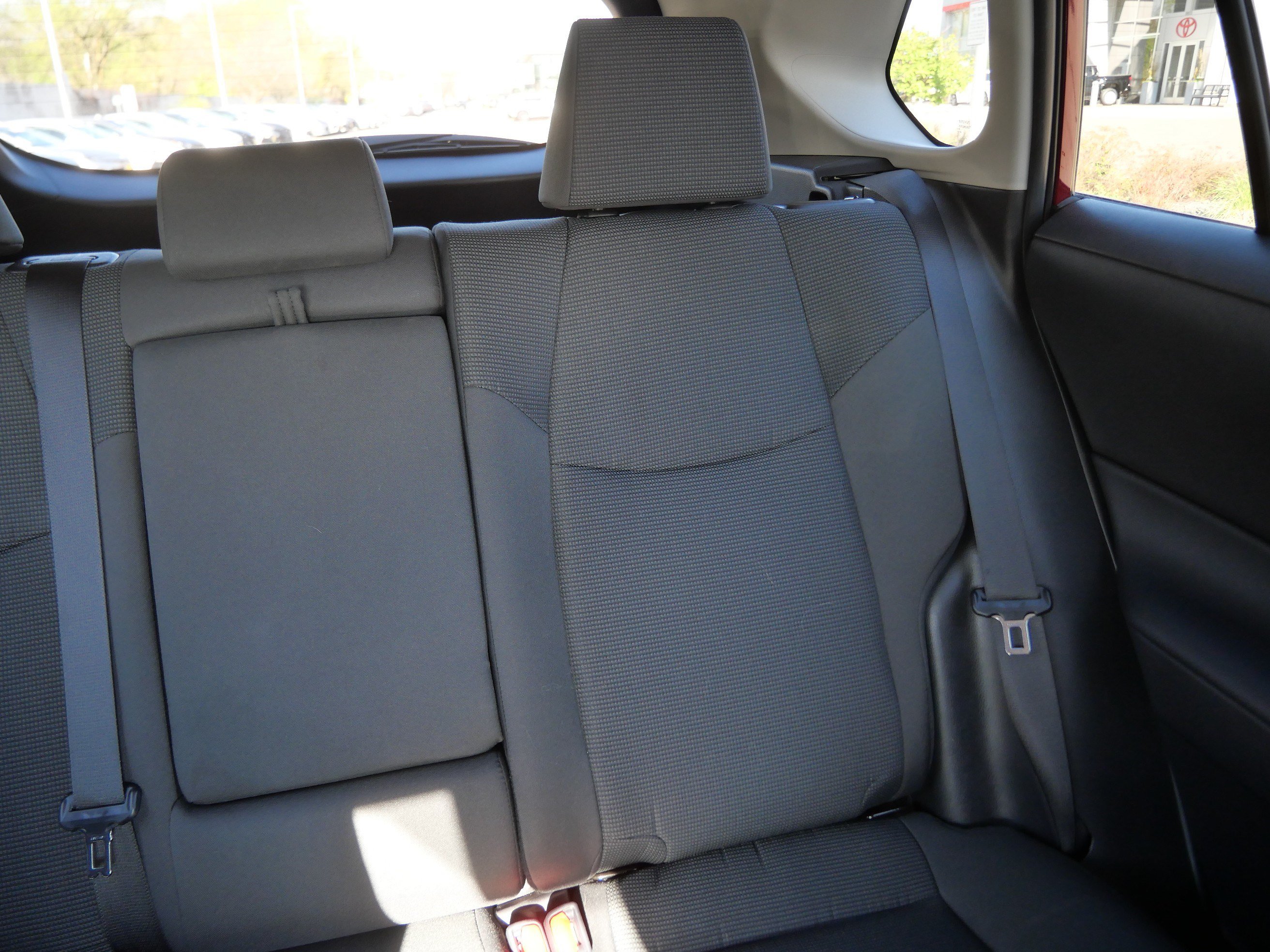 Certified 2025 Toyota RAV4 LE AWD/4WD image 15