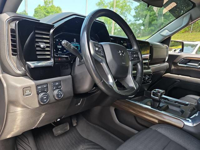 Used 2023 Chevrolet Silverado 1500 LT Trail Boss AWD/4WD image 14