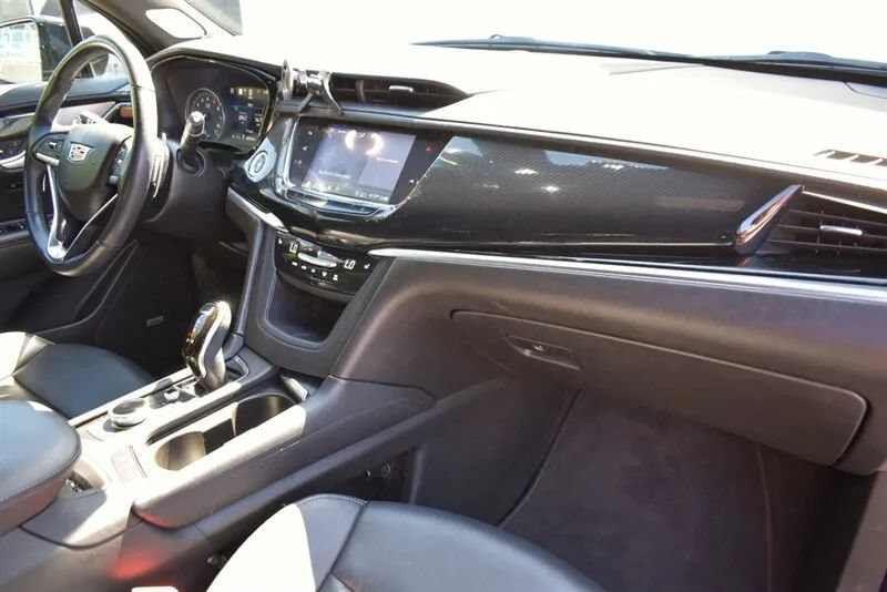 Used 2020 Cadillac XT6 Sport AWD/4WD image 13