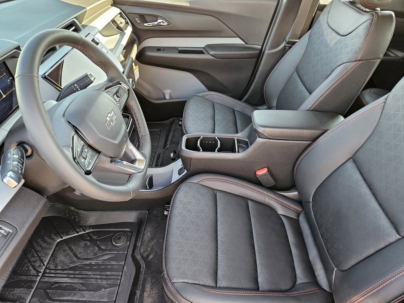 New 2027 Chevrolet Bolt RS w/ LPO, All-Weather Package FWD image 9
