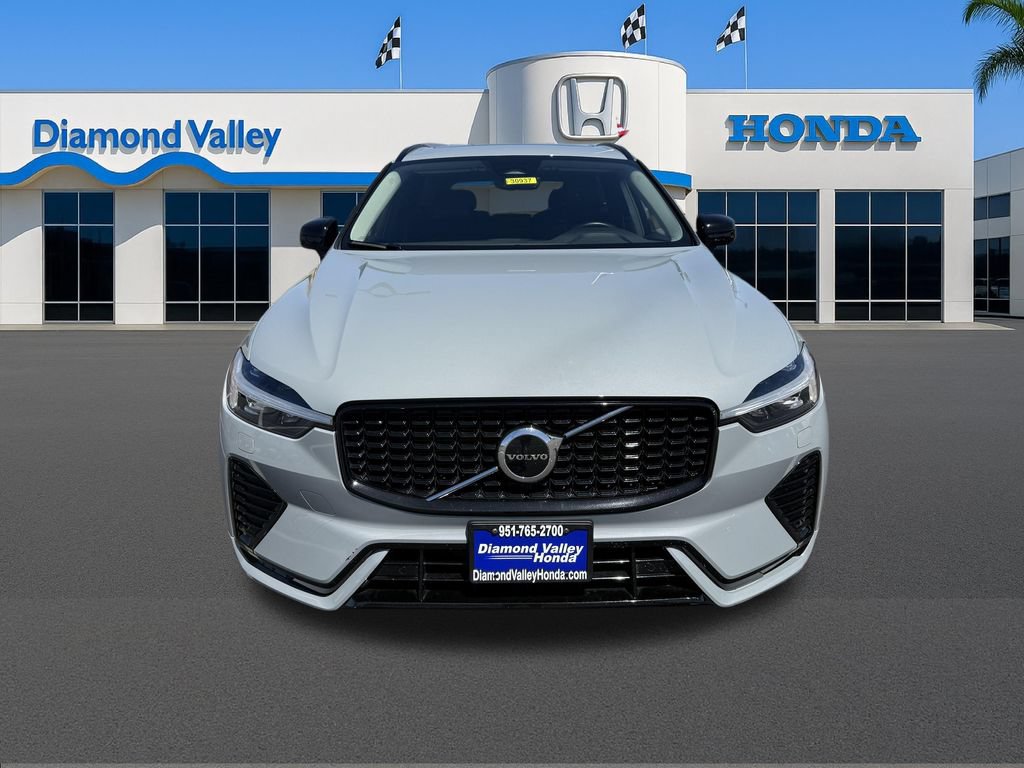 Used 2025 Volvo XC60 B5 Core AWD/4WD video 2