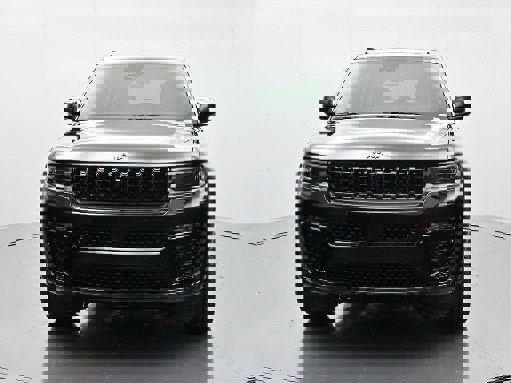 New 2026 Jeep Grand Cherokee Limited image 2