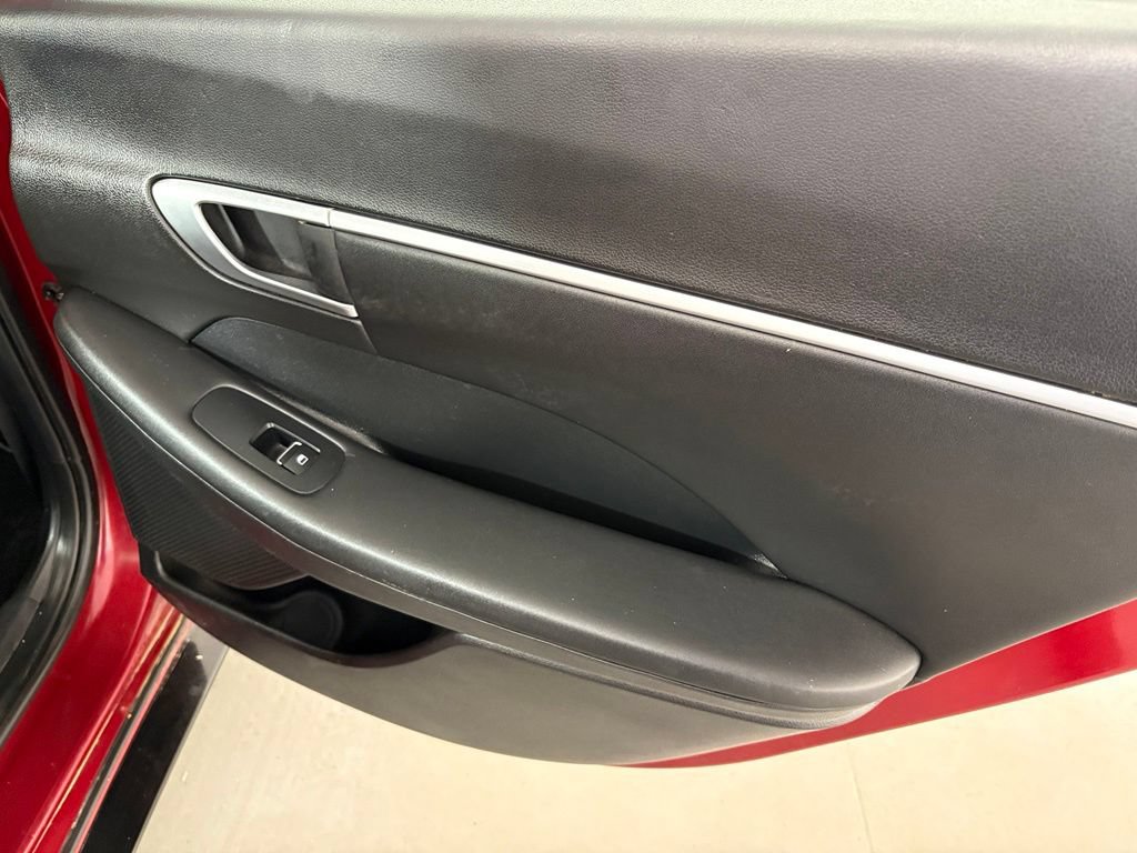Used 2025 Hyundai Sonata SEL FWD image 44