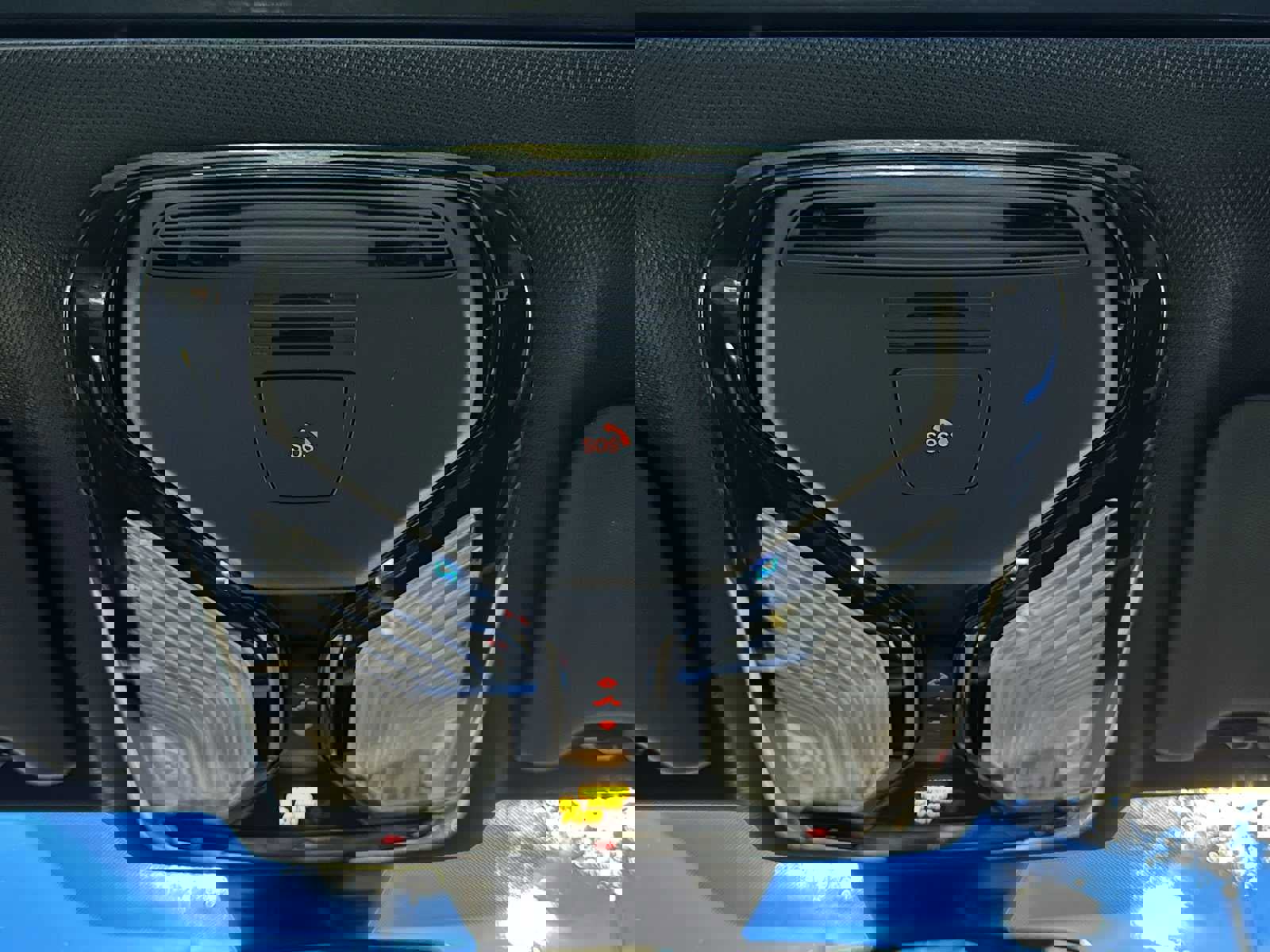 Used 2022 BMW 330e xDrive w/ Driving Assistance Package image 31