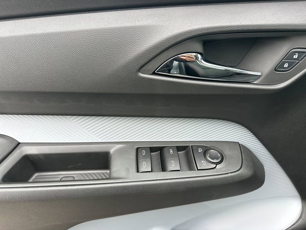 New 2027 Chevrolet Bolt RS w/ Technology Package image 10