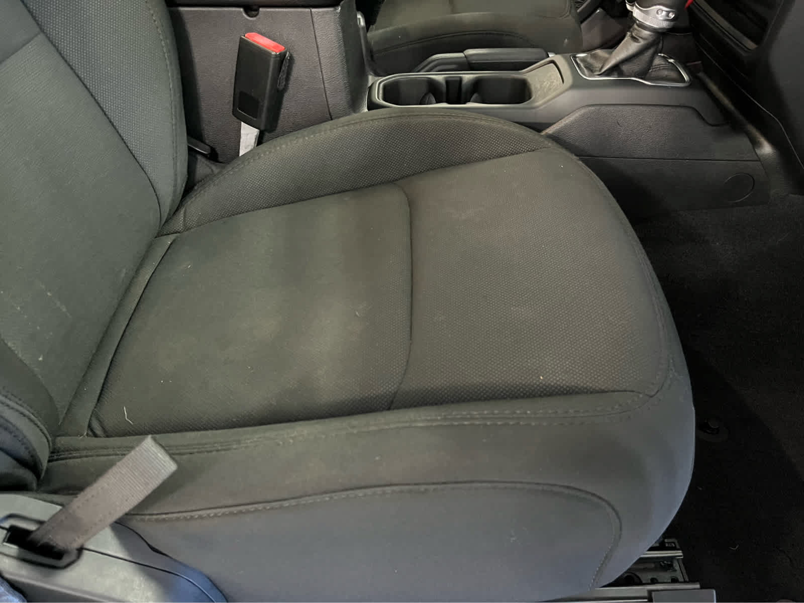Used 2021 Jeep Wrangler Sport AWD/4WD image 34