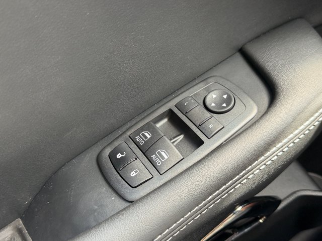 Used 2023 Dodge Challenger SRT Hellcat RWD image 24