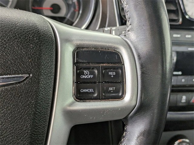 Used 2014 Chrysler 200 Touring image 19