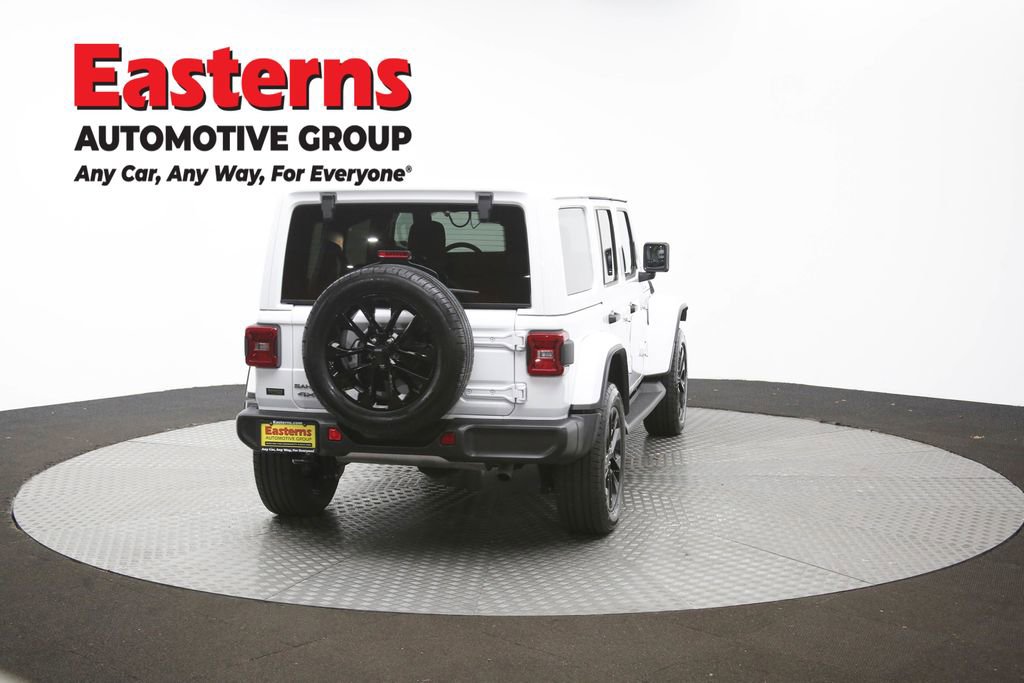 Used 2025 Jeep Wrangler Unlimited Sahara image 38