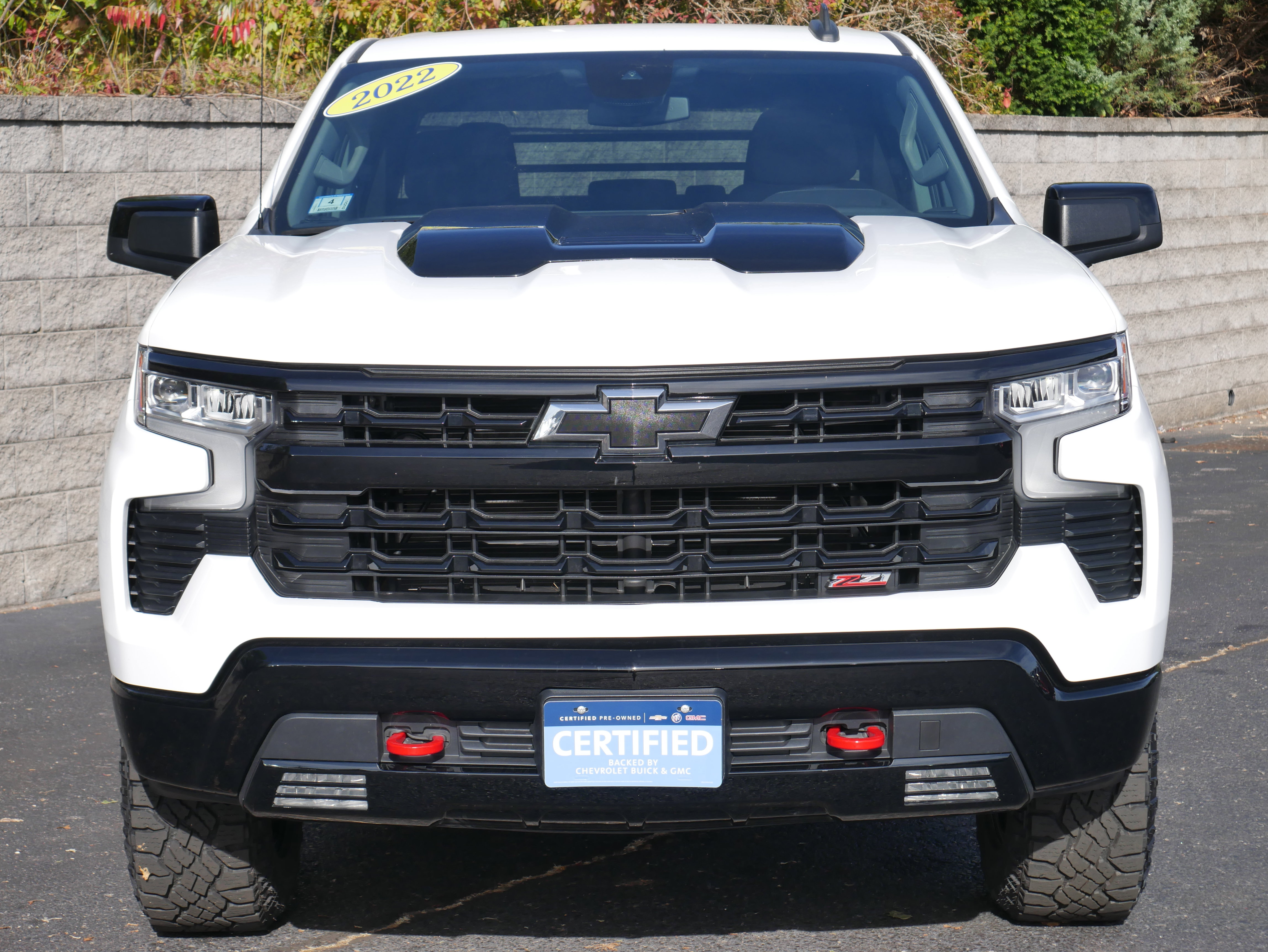 Certified 2022 Chevrolet Silverado 1500 LT Trail Boss image 2