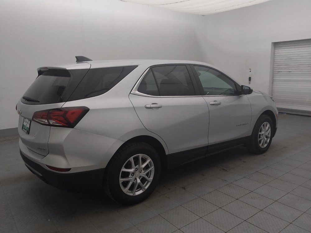 Used 2022 Chevrolet Equinox LT w/ Driver Convenience Package AWD/4WD image 10