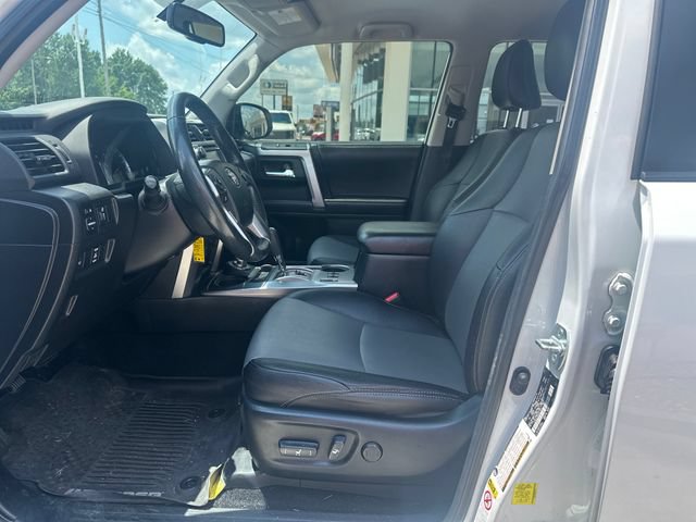 Used 2017 Toyota 4Runner SR5 Premium AWD/4WD image 9
