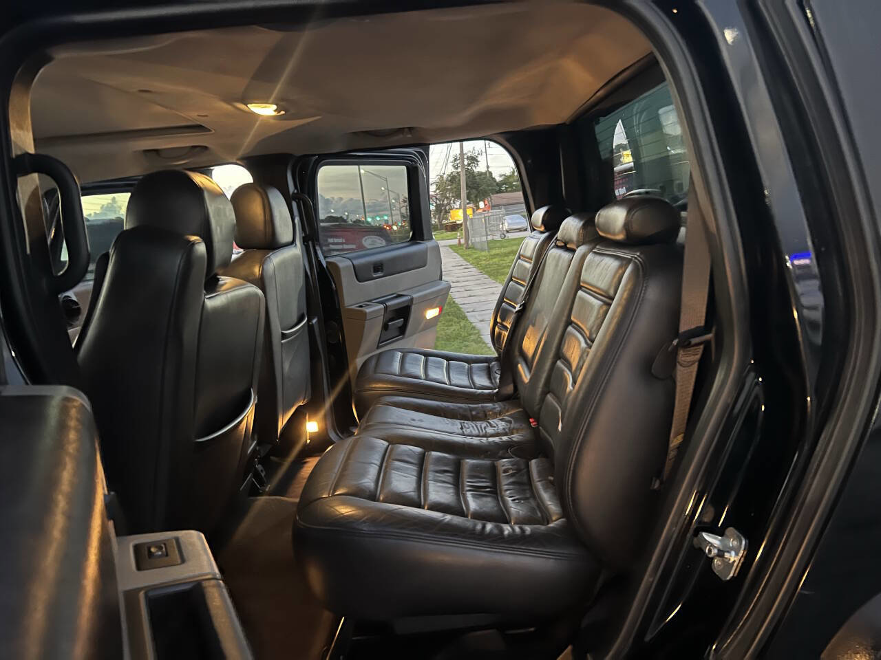 Used 2006 HUMMER H2 SUT image 12