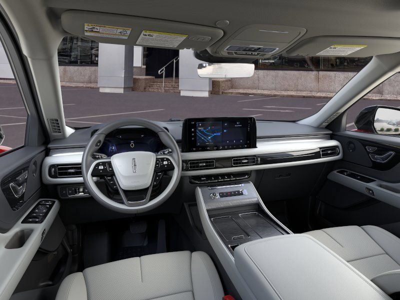 New 2026 Lincoln Aviator AWD image 9