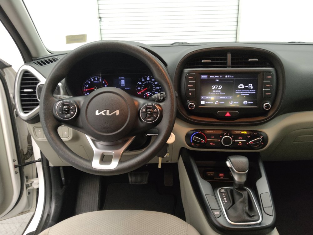 Used 2022 Kia Soul LX w/ Technology Package image 22