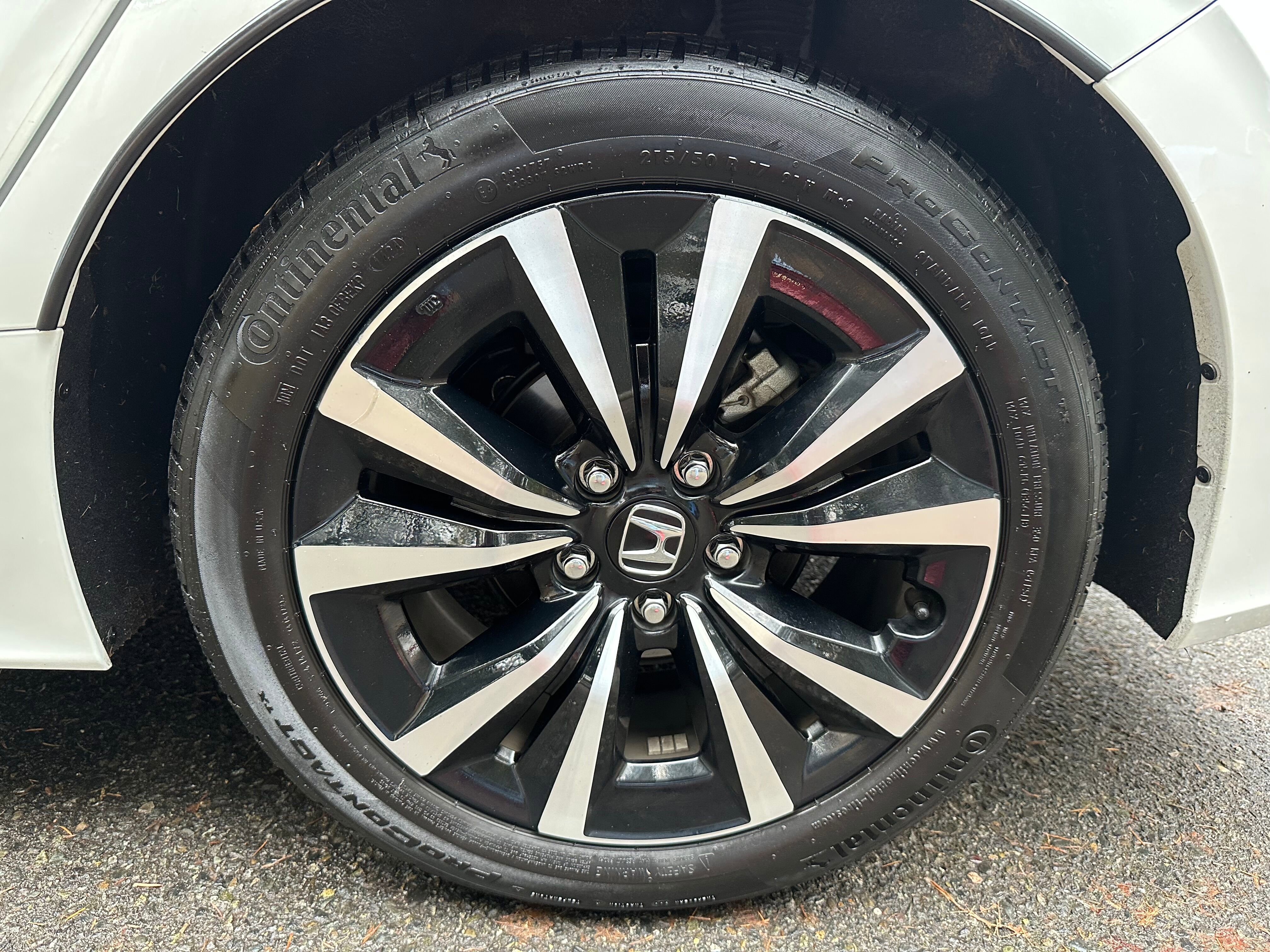 Used 2024 Honda Civic EX-L image 9