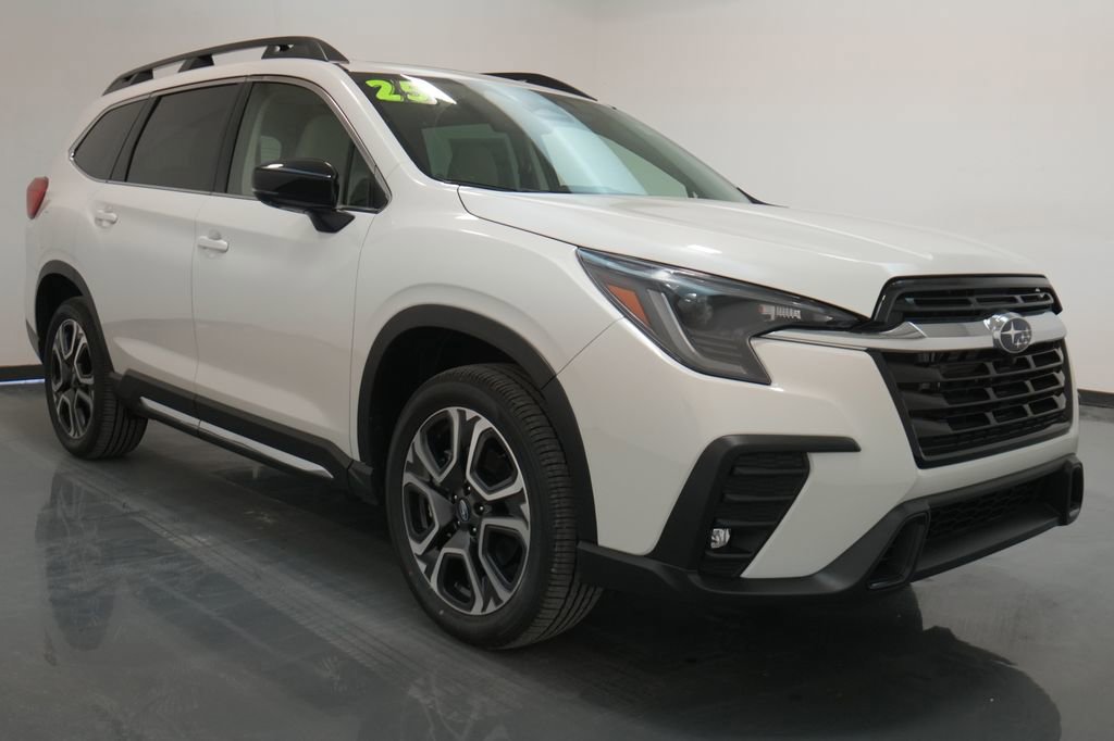 New 2025 Subaru Ascent Limited image 1