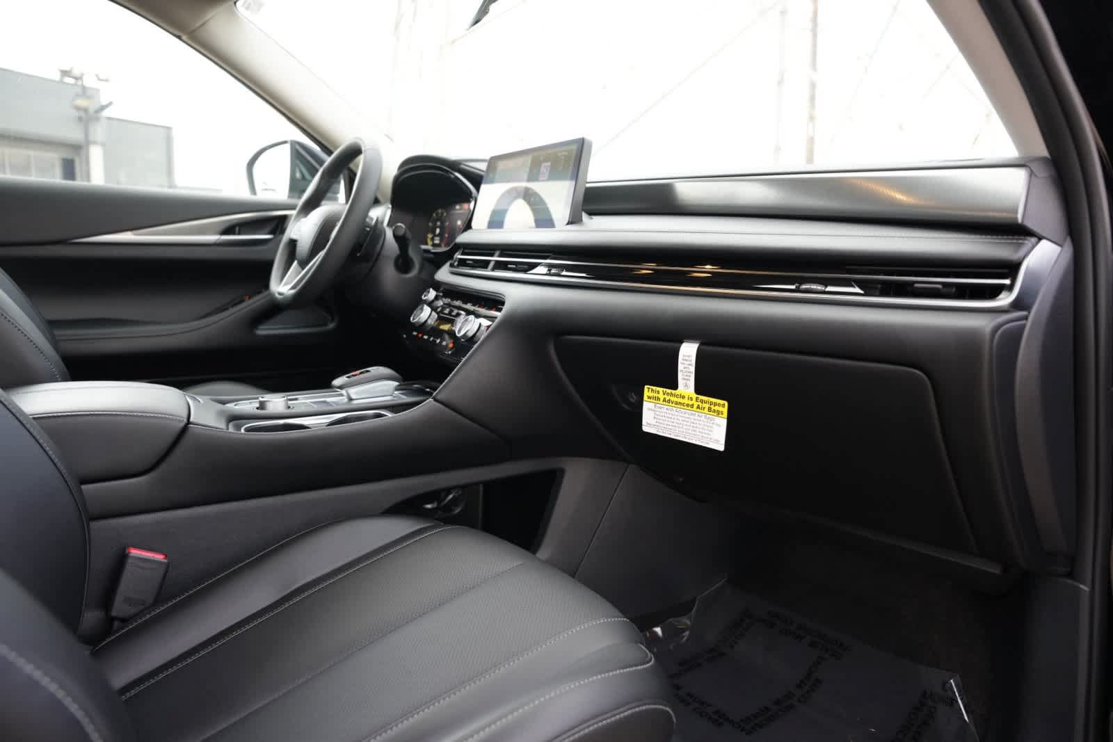 Certified 2027 INFINITI QX60 Pure w/ Cargo Package FWD image 20